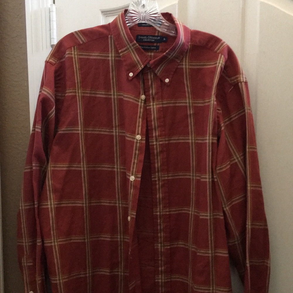 FINAL MARKDOWN Daniel cremieux shirt (XL)